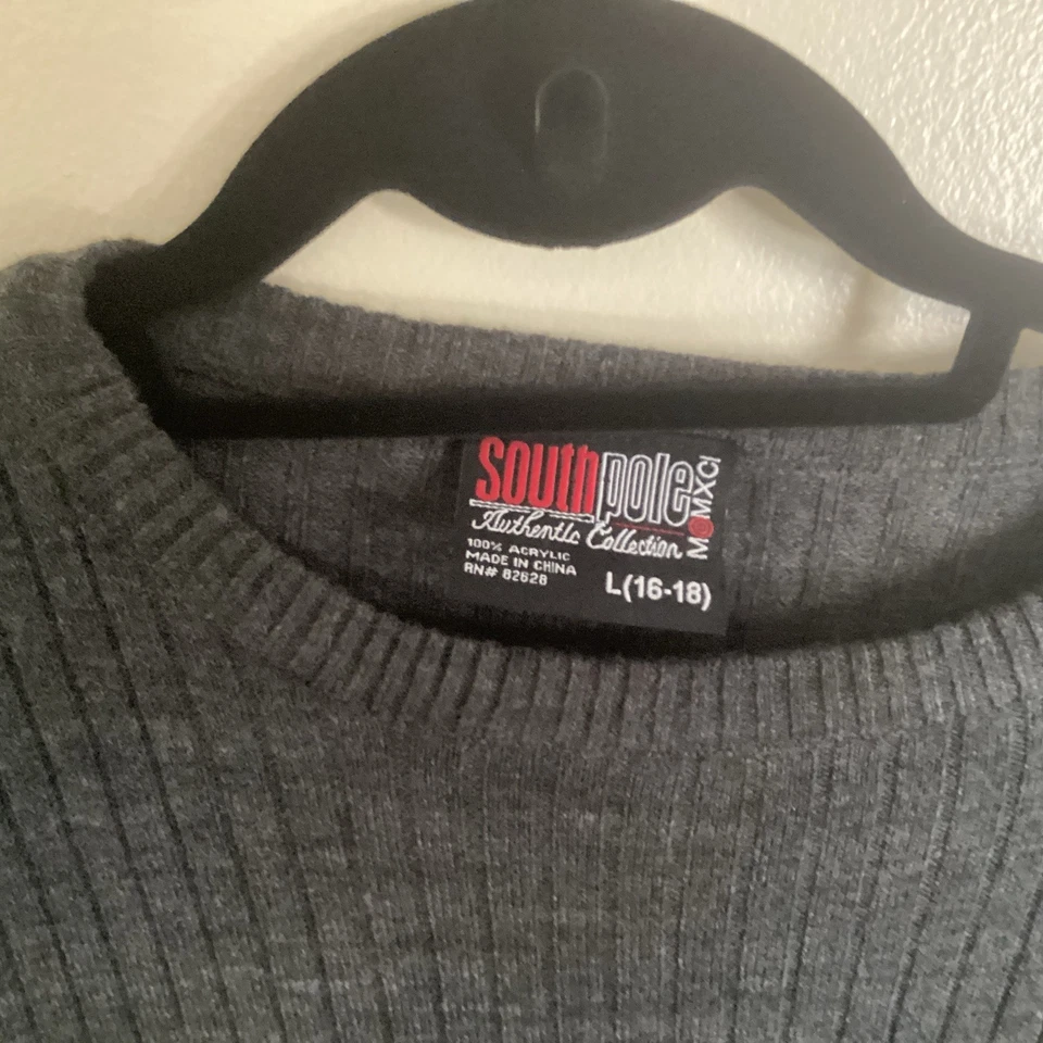 Suéter Southpole Juvenil Grande Logo Tejido Pullover Acrílico Y2K Foto 2 de 4