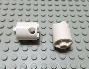 LEGO Lot of 2 Red 2x2x2 Round Robot Body Brick Pieces