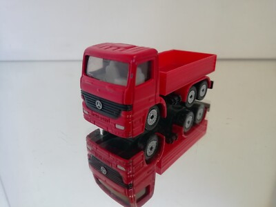 Siku Mercedes Truck Red