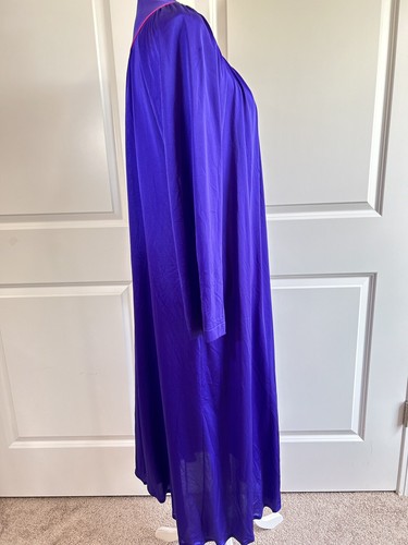 Vtg Shadowline Purple Sm Long Sleeve Robe Duster Housecoat Snap Front Nylon USA - Picture 6 of 11
