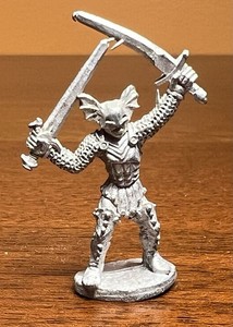 Partha Pewter Chaotic Warrior Two Twin Swords Mini Figurine OOP LOTR GOT AD&D