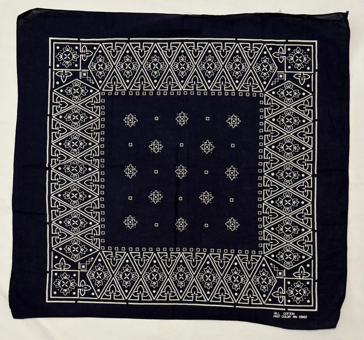 Bandana vintage à motifs sud ouest - France