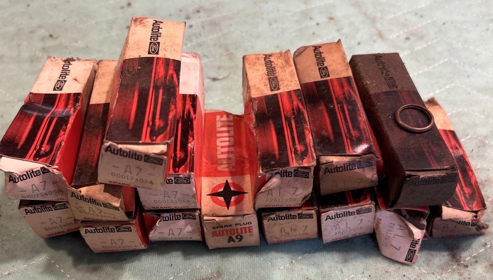 Lot Of  15 Ford Autolite Spark Plug A7 A9 AL7 READ