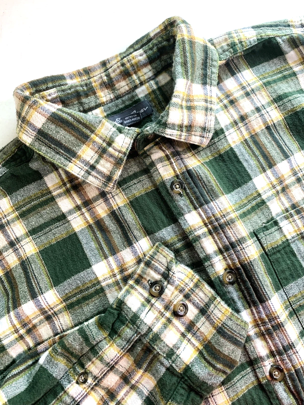 Eddie Bauer Men L Cotton Flannel Shirt Green Plaid Outdoor Camp Country