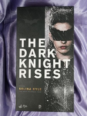 Hot Toys MMS188 The Dark Knight Rises Catwoman Selina Kyle 1/6 Figure