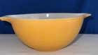 Vintage Pyrex Cinderella Orange Mixing Bowl 1 1/2 Quart 442 Tab Handles