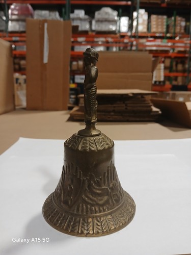 Vintage 70er Jahre Soldat mit Gewehr & Hund massive schwere Messingglocke - Bild 7 von 14