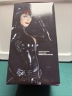 Cover Girls Of The DC Universe: Catwoman Statue 69/5000 — photo 4