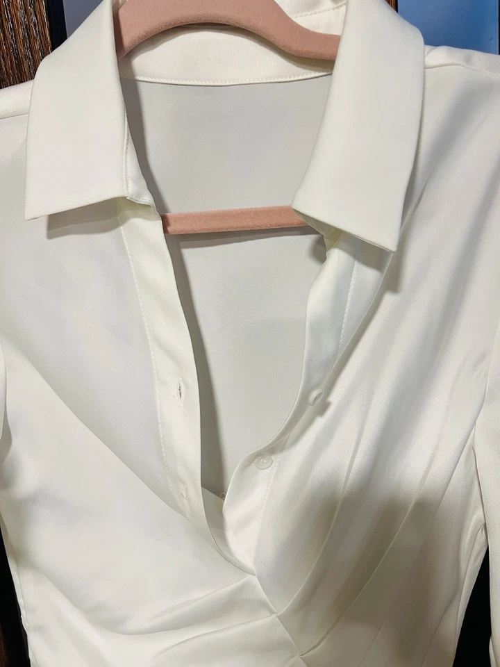 Elegante Vestido Camisa Acetato Blanco - Elegante Estilo Oficina, Sexy pero Profesional Foto 4 de 4