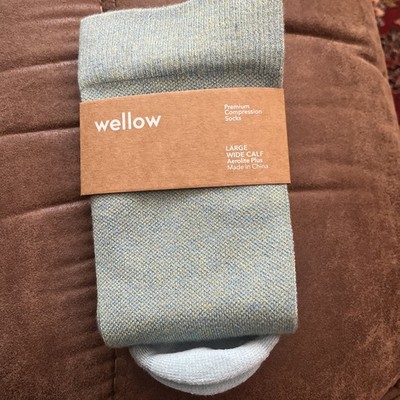 Wellow bamboo blend compression socks Large