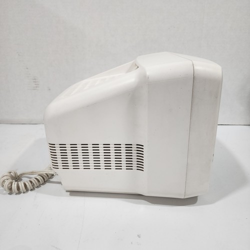 Vintage Sony Trinitron Color TV 9” KV-9PT40 W/ OEM Remote - Picture 4 of 9