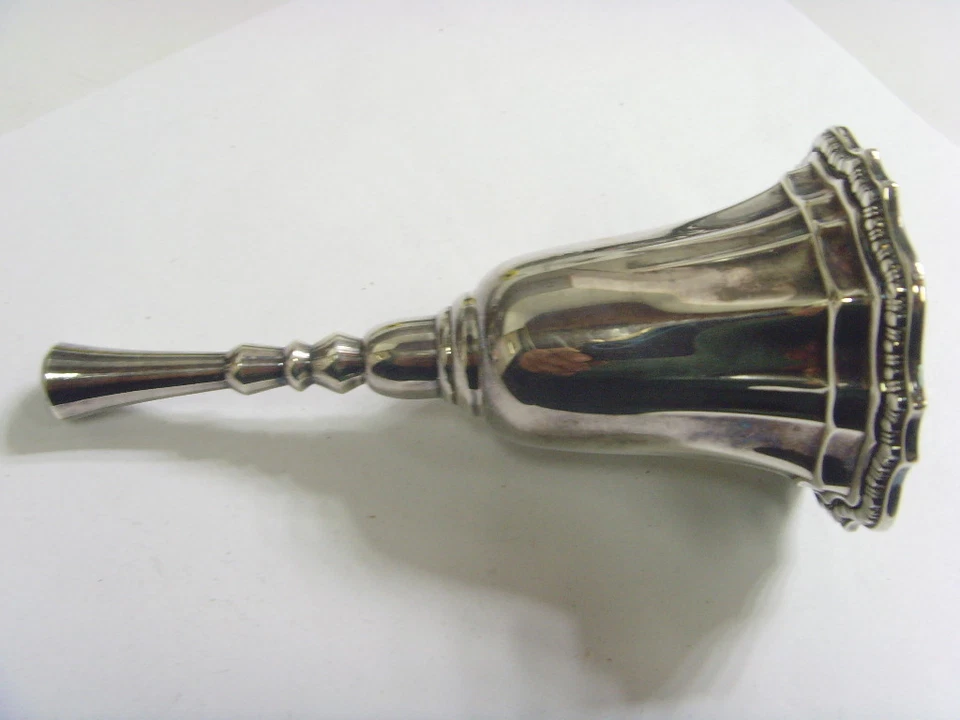 1978 vintage coleção mansão Hudson prata placa hostess sino 5 7/8 polegadas 50305 - Imagem 3 de 4