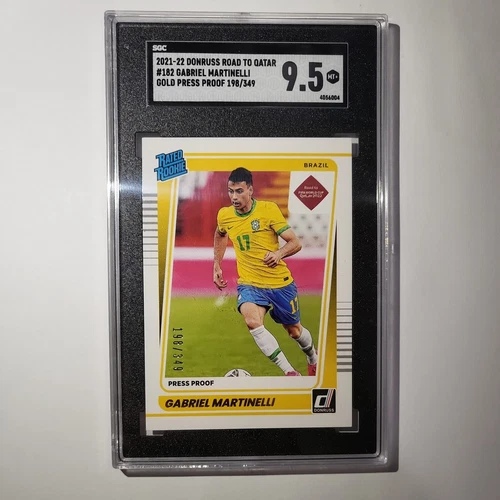 2021-22 Donruss Road To Qatar GABRIEL MARTINELLI Gold Rookie RC /349 9.5 Arsenal