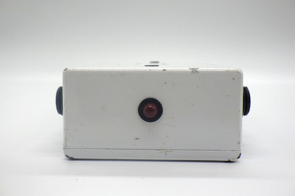 Custom Audio Japan CAJ AC / DC Station Ver.2 White Power Supply