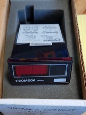 Omega DP460-V Voltage & Current Meter
