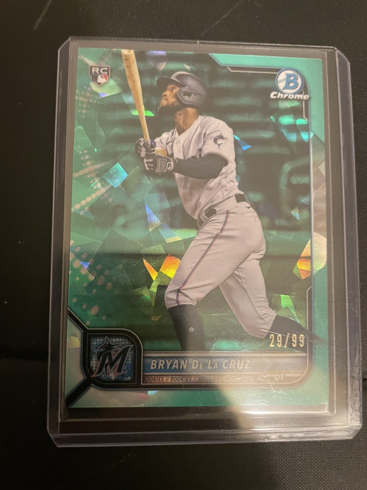 2022 Bowman Chrome Sapphire Bryan De La Cruz Aqua Refractor /99 RC #52 Marlins