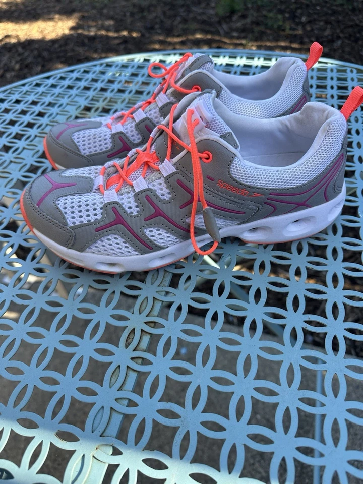 Speedo Women’s Shoes Size 8 - Image 4 of 4