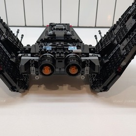 LEGO Star Wars 75256 | Kylo Ren's Shuttle