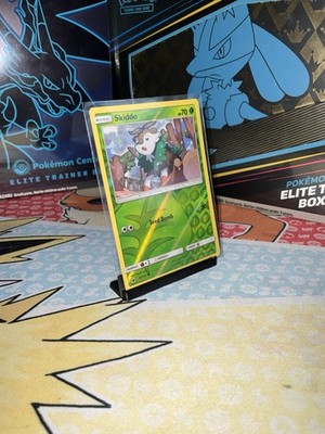 Skiddo 10/111 - Crimson Invasion Reverse Holo - NM