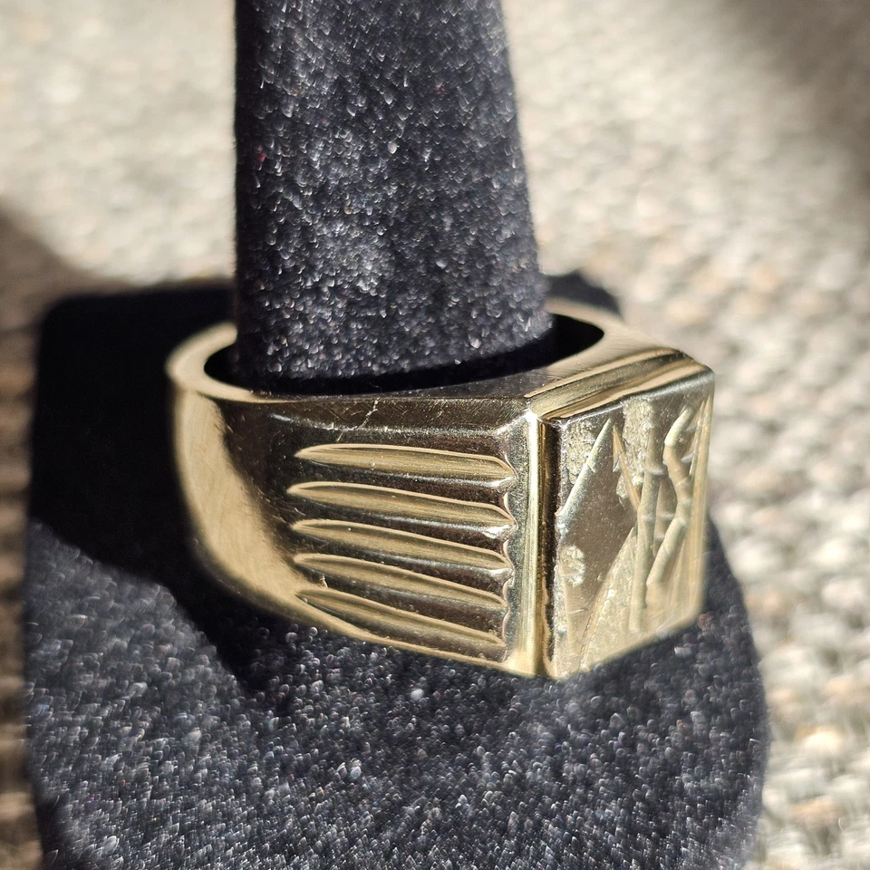 Anillo de sello vintage para hombre pesado 20 GM talla 10,5 latón macizo con marca 18K (no dorado) Foto 2 de 4