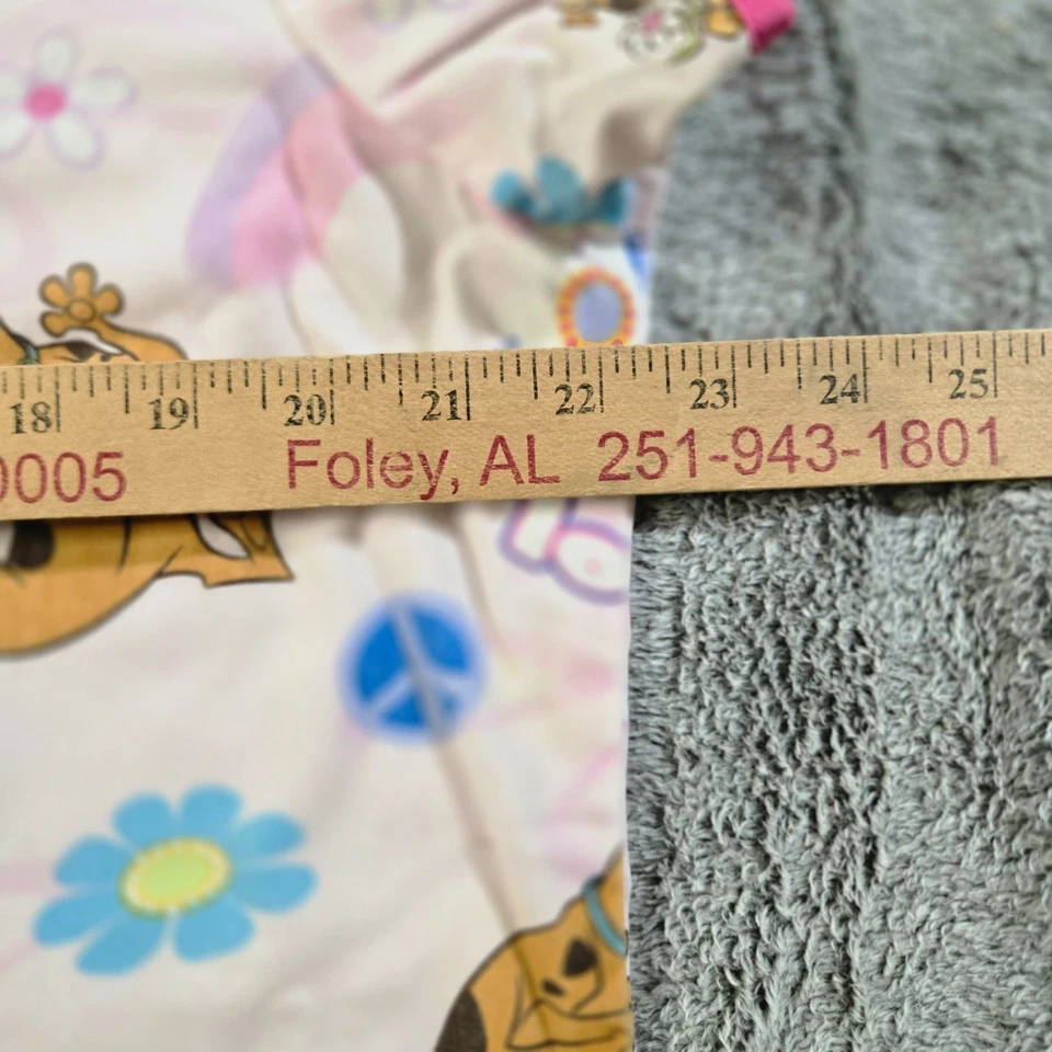 Scooby-Doo Scrub Top Womans Large Pink Valentine Hearts Love Double Pockets Larg - Image 4 of 4