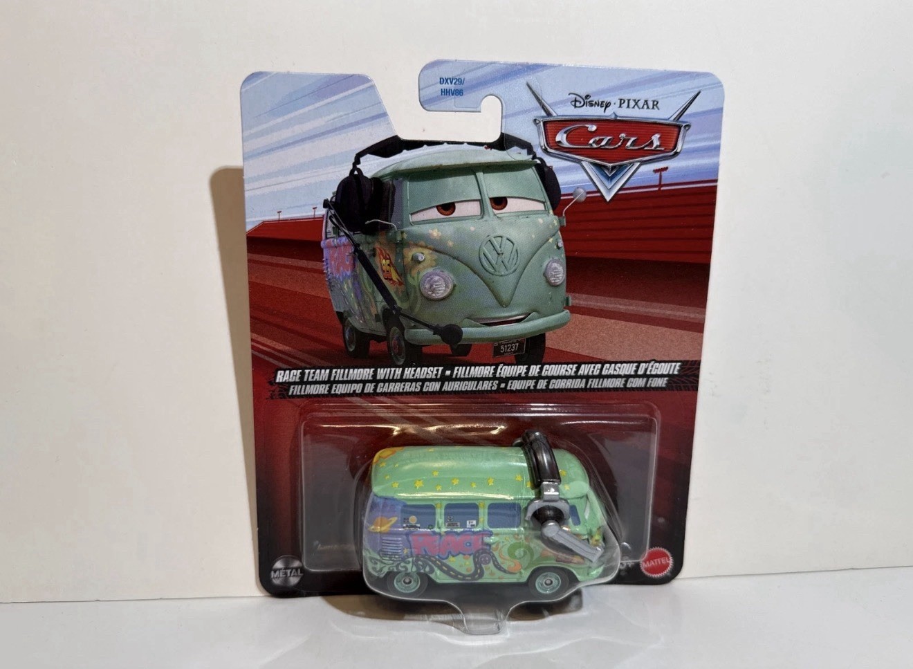 Disney Pixar Cars Race Team Fillmore With Headset Diecast Mattel JMB95 1:55 New