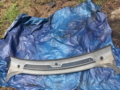 Land Rover Discovery LR3 LR4 Range Rover 2006-2013 Panel Cowl Top Wiper Cover