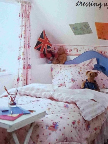 Vintage Classic Laura Ashley Home  Catalog 1998 Very Good 136 Pgs Decorating - Afbeelding 18 van 19