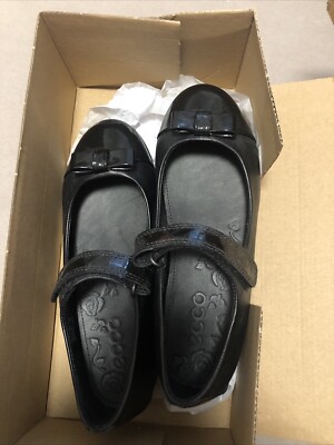 ECCO Leder Ballerina Mädchen Große 35 NEU!!!