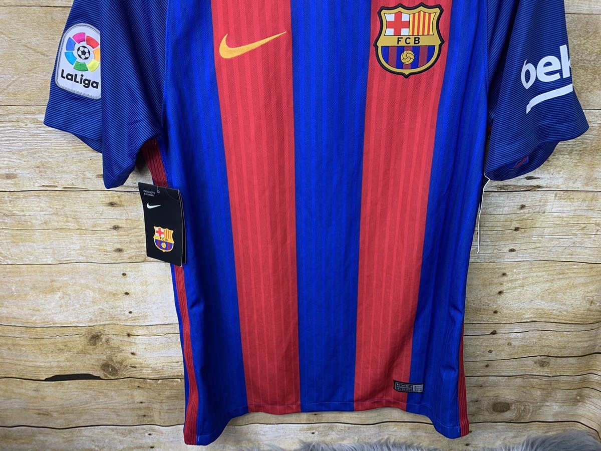 極美品 NIKE BARCELONA 15-16 #8 INIESTA FC Barcelona 2015/16 Home - Andres Iniesta 8 Spain, | Depop