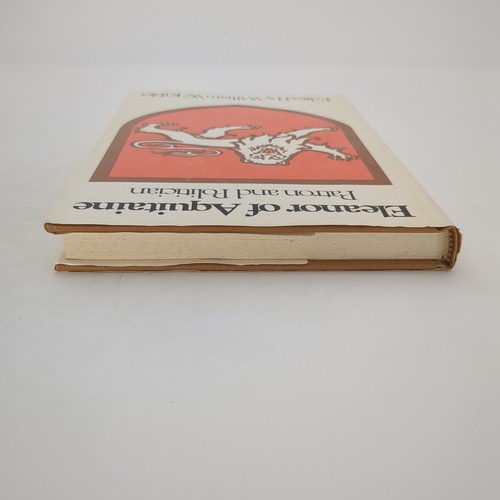 Eleanor of Aquitaine Patron and Politician Hardcover Book William Kibler 1976 - Picture 5 of 24