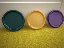 NEU TUPPERWARE 3er Set - 4922A Snackbecher Becher Deckel - gold grün lila