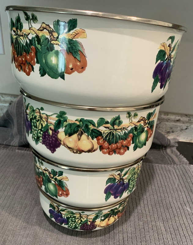 VTG Tabletops Unlimited 4 Piece Mixing Bowl Set Vitroceramic stovetop Ex. Cond.