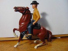 NICE HARTLAND 800 Series Jim Hardie and Semi Rearing Horse