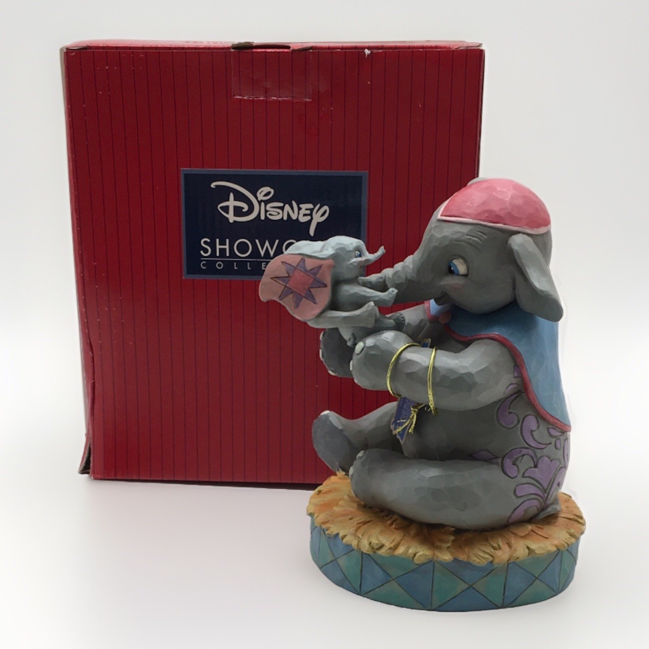 Disney Traditions - Mrs Jumbo & Dumbo A Mother's Unconditional Love Figurine