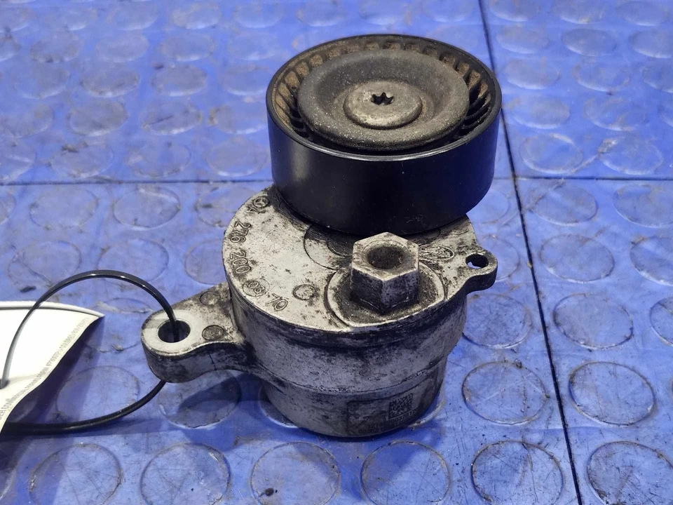 Mercedes Benz 3.0L 3.5L Engine Accessory Belt Tensioner Genuine OEM 2762000370 - Image 3 of 4