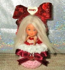 Mini Kiddle type Doll OOAK in Basket hearts love remake blonde wig cupcake honey