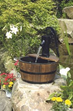 Garden Water Features HEISSNER Single Wooden Barrel Flowing Water - Wood / Metal