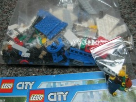 Lego City set 60117 Van & Caravan Set Complete w/ Instr Minifigures & Dog NO BOX