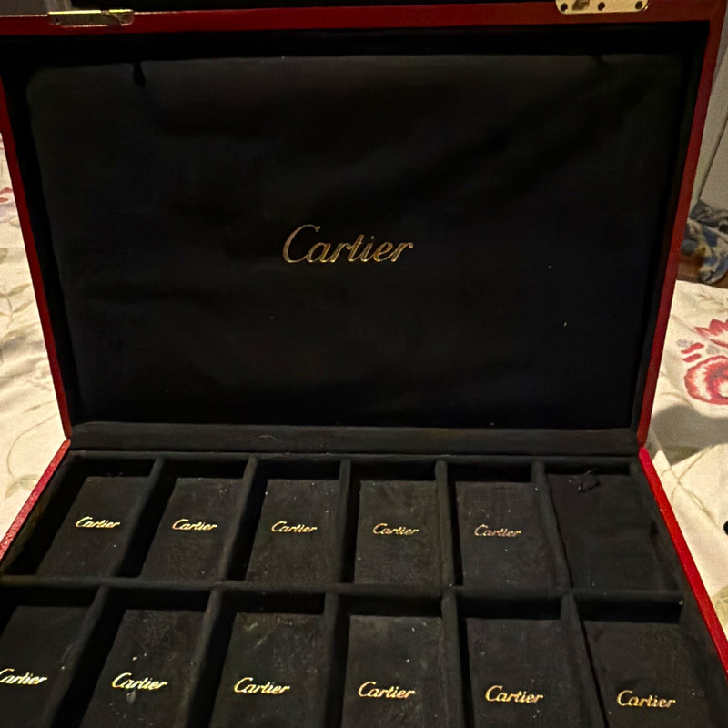 Cartier Red Leather Jewelry Box Padded 11-Piece Black Velvet Lined PLJE 5129