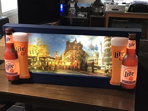 Vintage Miller Lite Coast To Coast Scrolling Motion Beer Sign