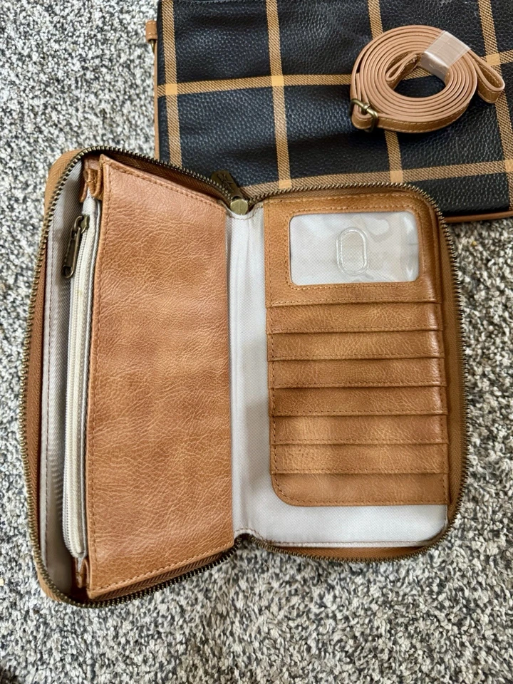 Cartera Thirty One, Rubí Mini, Paquete de Correa Extra Foto 2 de 4