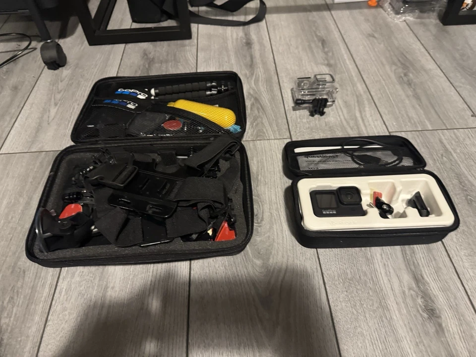 GoPro HERO9 Black Action Camera with Huge Accessories Bundle + Waterproof case - Image 2 of 4