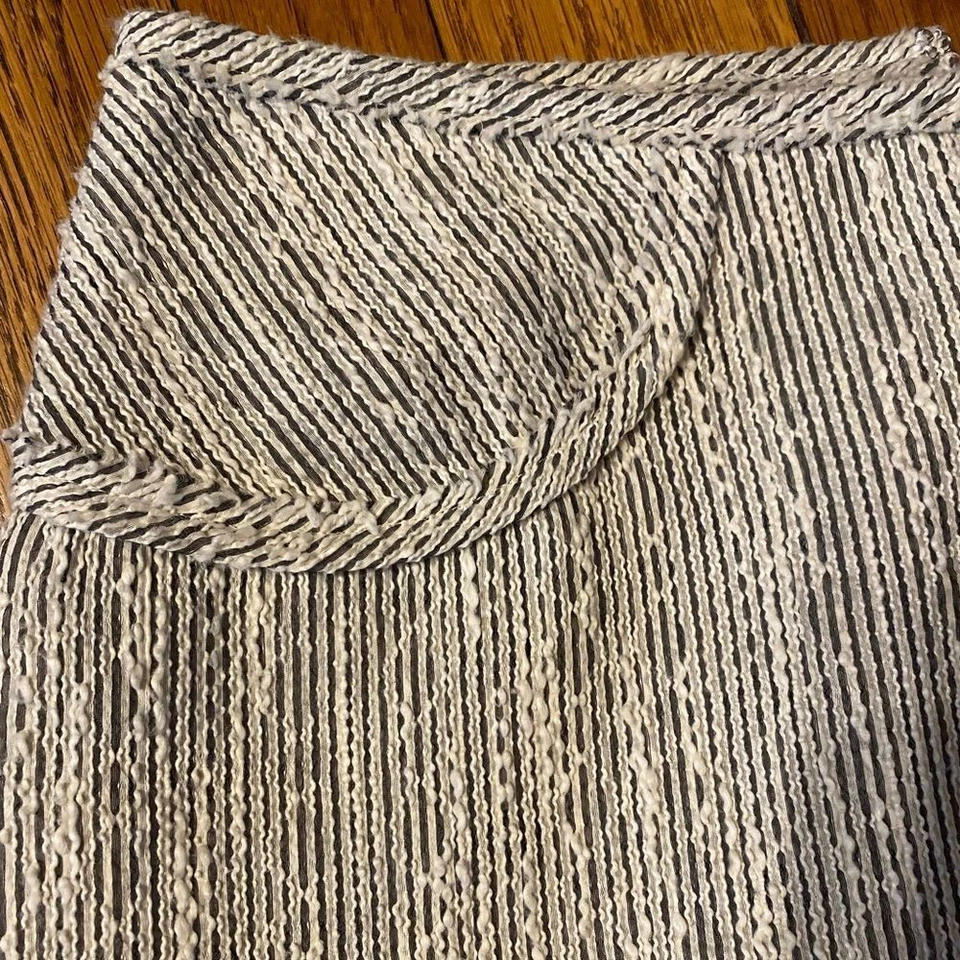 Yoana Baraschi Hecho en Nueva York Rayas Texturizado Crema y Gris Falda Lápiz Foto 3 de 4