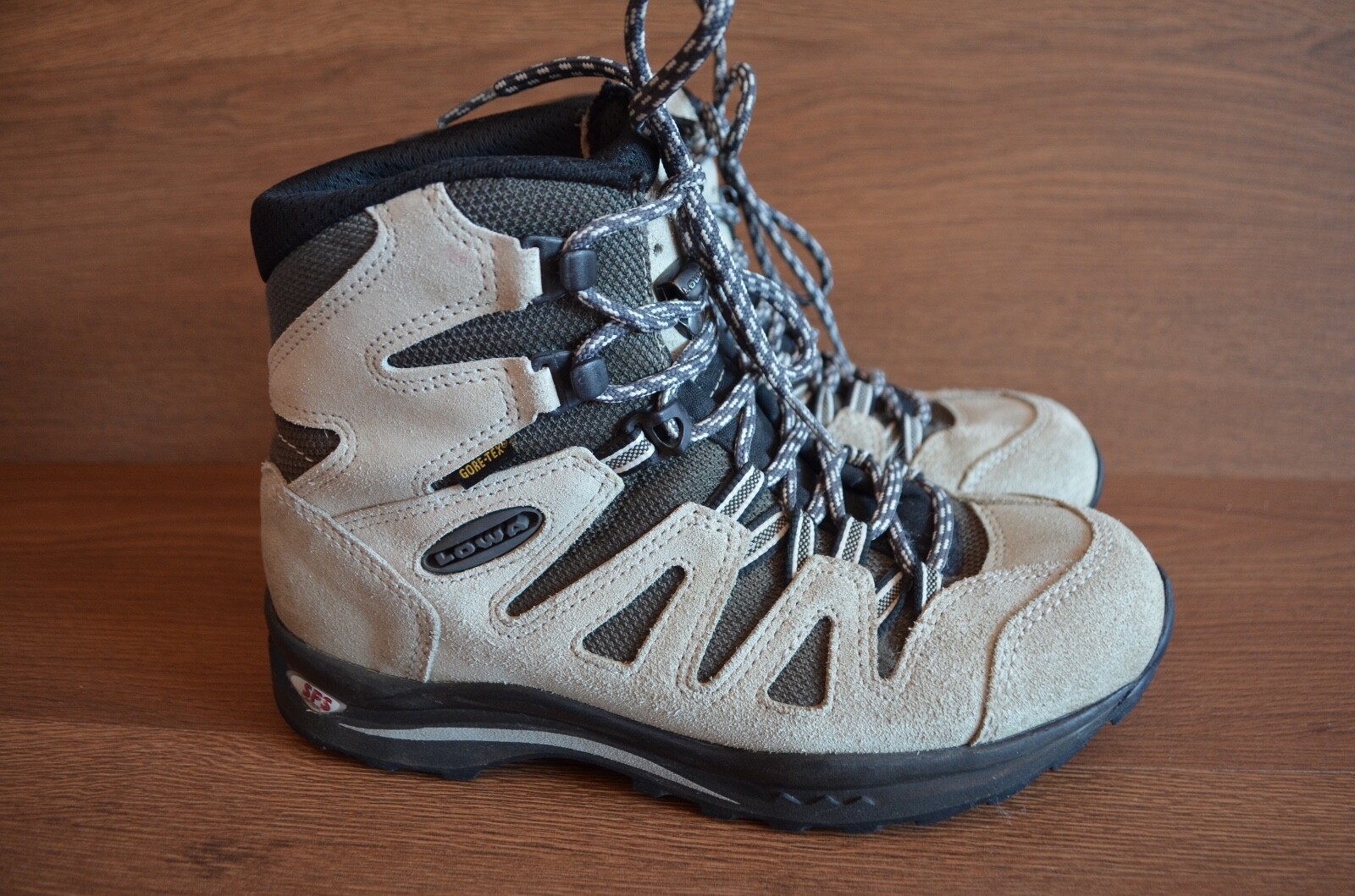 Lowa Khumbu GTX MID Gore-Tex Womens 