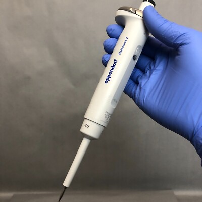 Eppendorf Reference 2 Pipette Adjustable 2.5 ul Single Channel