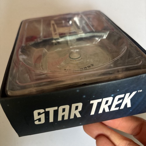 Star Trek NCC-2893 Spacecraft Figure - Picture 6 of 7