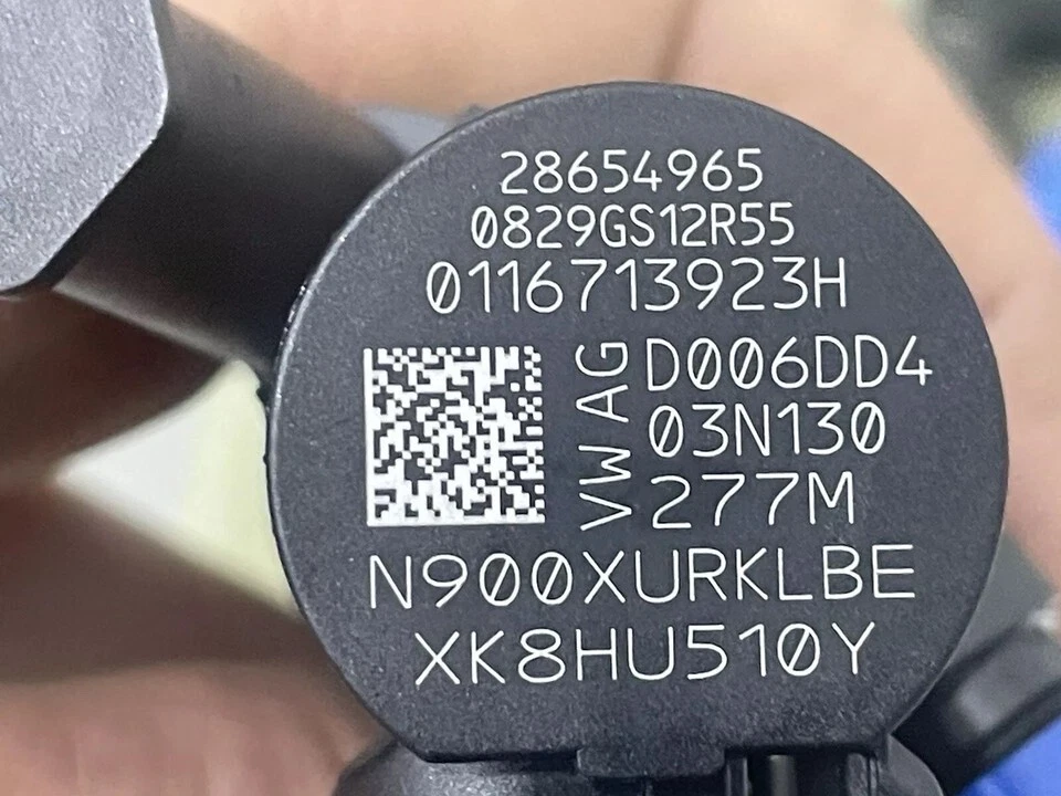 VW Crafter 2.0 Diesel Fuel Injector Delphi 03N130277M - Image 2 of 3