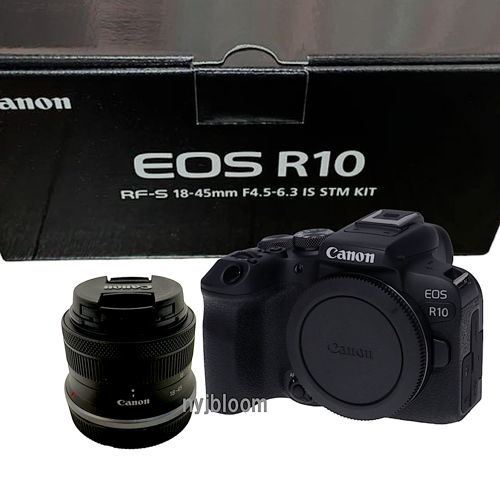 Canon EOS R10 Mirrorless Camera with 18-45mm Kit Lens