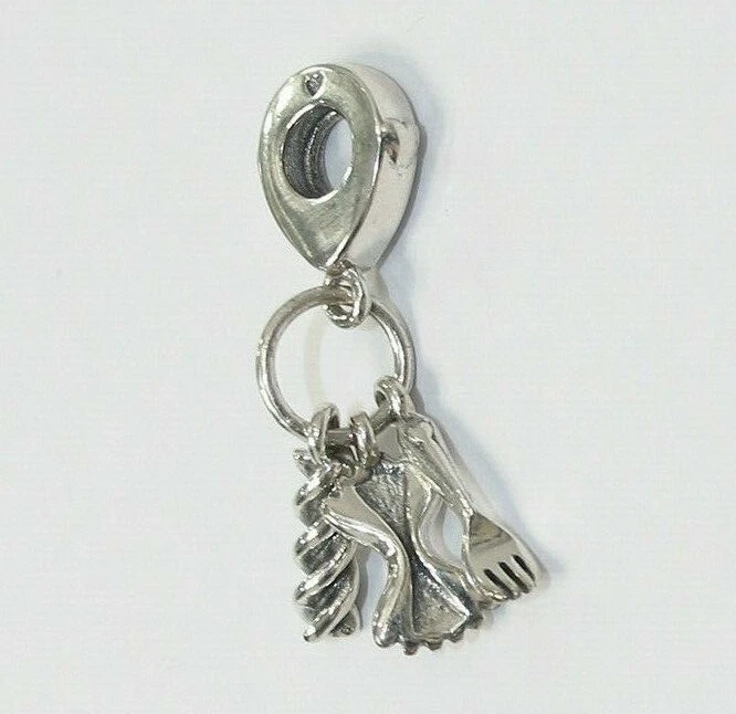 Pasta pandora charm top
